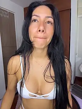 ArianaReynoldss online show from March 26, 10:21 am