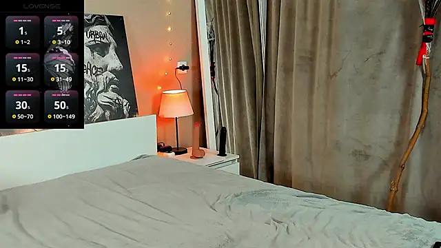 Snapshot of Kristy_na chatting on November 10, 2:10 am Kristy na online show from November 10, 2:10 am