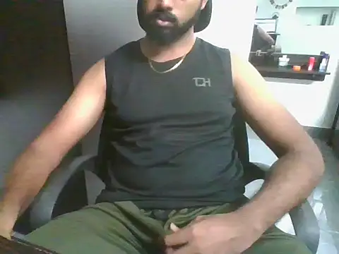 lovelyakash69 online show from January 13, 12:43 pm