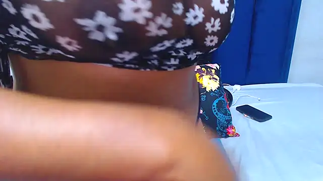 SMALLBOOBSXX online show from March 5, 5:03 am