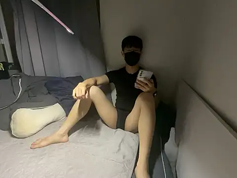 Snapshot of cinnana112 chatting on November 1, 1:57 pm cinnana112 online show from November 1, 1:57 pm