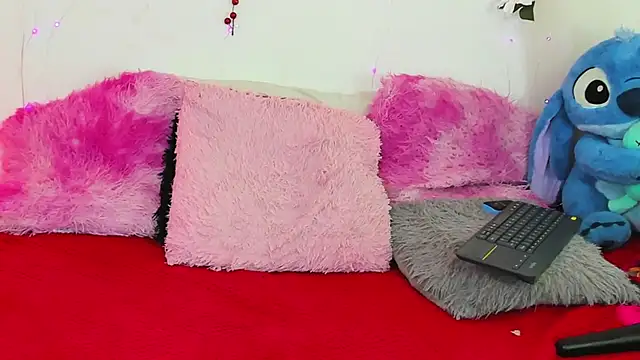 Rihanna Flex online show from February 22, 5:55 pm