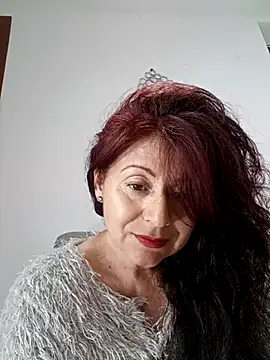 lunadicty online show from September 18, 10:23 pm