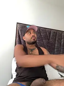 PapiStan online show from November 15, 2:46 pm