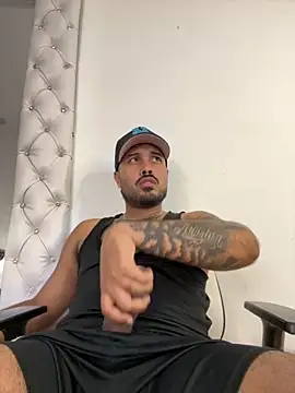 PapiStan online show from December 5, 4:21 am