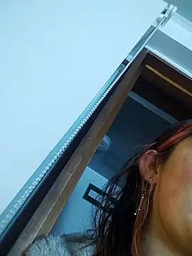 Snapshot of Cerecitaa02_ chatting on October 6, 11:40 am Cerecitaa02 online show from October 6, 11:40 am