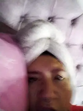 Snapshot of Cerecitaa02_ chatting on October 15, 10:48 am Cerecitaa02 online show from October 15, 10:48 am