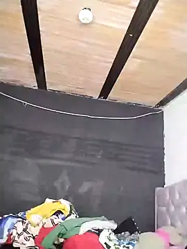 Snapshot of Cerecitaa02_ chatting on October 30, 10:49 am Cerecitaa02 online show from October 30, 10:49 am