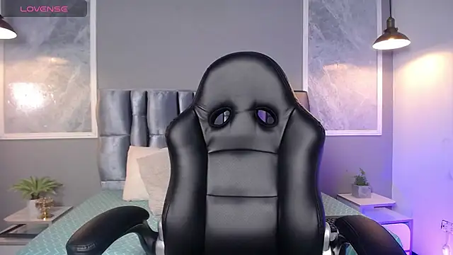 Snapshot of AmmberJones chatting on March 22, 3:30 am AmmberJones online show from March 22, 3:30 am