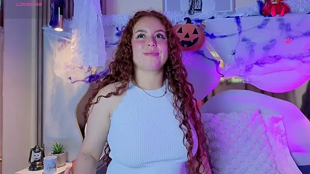 Snapshot of AmmberJones chatting on October 27, 12:42 pm AmmberJones online show from October 27, 12:42 pm