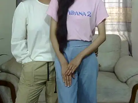 Snapshot of SistersLove3 chatting on March 20, 4:29 am SistersLove3 online show from March 20, 4:29 am