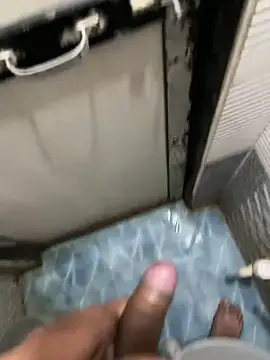 Hunkk28 online show from October 22, 9:25 pm