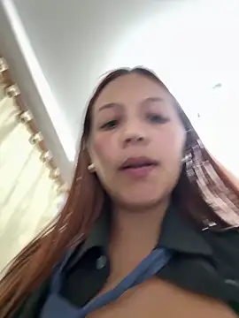 Snapshot of MELODY__06 chatting on February 17, 12:40 am MELODY 06 online show from February 17, 12:40 am