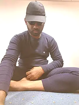 UrbanUtopia online show from February 16, 5:42 pm