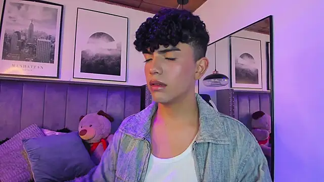 Niick Twink online show from October 18, 9:04 pm