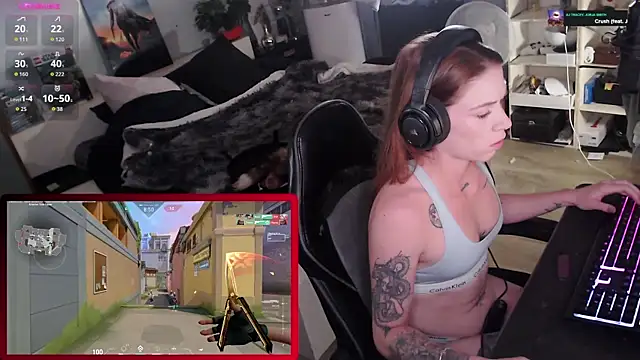 Snapshot of Horny_Makima chatting on September 13, 9:31 am Horny Makima online show from September 13, 9:31 am