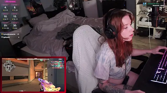 Snapshot of Horny_Makima chatting on October 25, 10:45 am Horny Makima online show from October 25, 10:45 am