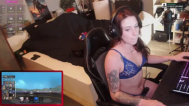 Snapshot of Horny_Makima chatting on November 9, 12:58 pm Horny Makima online show from November 9, 12:58 pm