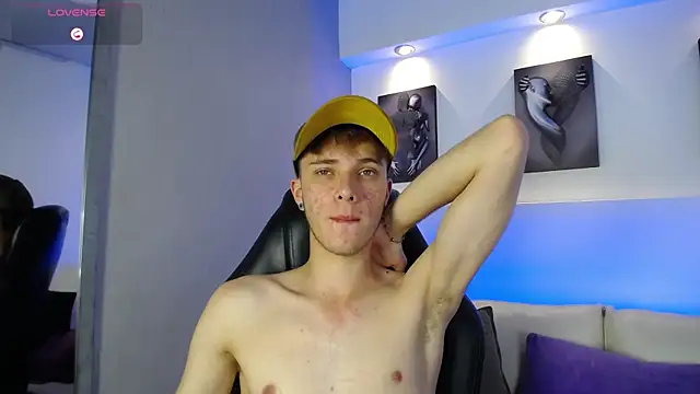 Robbin Blaze online show from December 4, 6:01 am