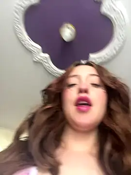 Baby  Otaku online show from October 1, 8:15 pm