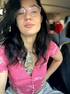 MeekyRich online show from September 27, 1:43 am