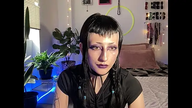 Snapshot of ELENA_UMBRA chatting on July 5, 10:39 pm ELENA UMBRA online show from July 5, 10:39 pm