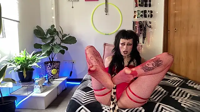 Snapshot of ELENA_UMBRA chatting on July 15, 6:02 pm ELENA UMBRA online show from July 15, 6:02 pm