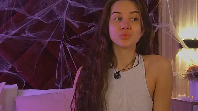 StacyHarland online show from October 27, 4:27 am