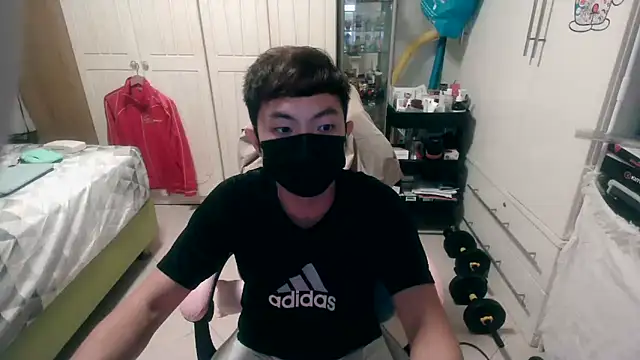 Snapshot of sky69fatfat chatting on March 22, 2:14 pm sky69fatfat online show from March 22, 2:14 pm