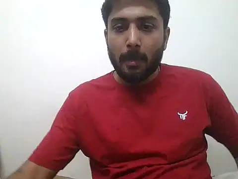 Snapshot of GunsMan69 chatting on June 9, 9:48 pm GunsMan69 online show from June 9, 9:48 pm