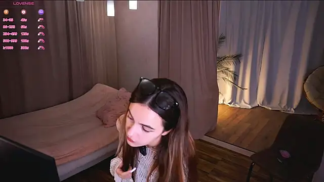 CupSizeGirl online show from November 3, 1:12 pm