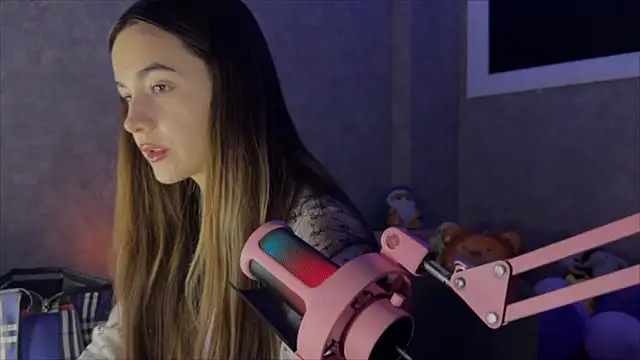 CupSizeGirl online show from February 12, 12:00 pm