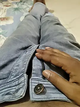 Snapshot of CAtoppersexa chatting on September 15, 2:17 pm CAtoppersexa online show from September 15, 2:17 pm