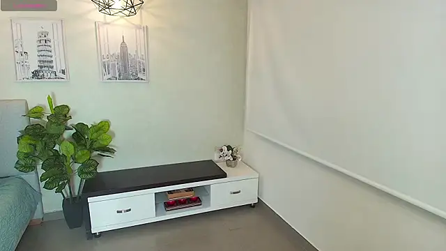  Victoria Collins online show from September 25, 11:03 am