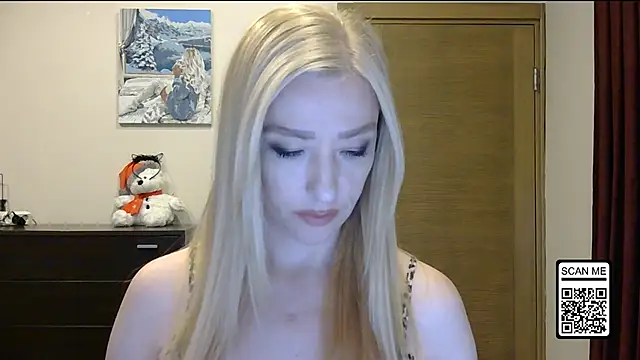 Snapshot of Wild_Silk_Desire chatting on November 16, 2:55 pm Wild Silk Desire online show from November 16, 2:55 pm