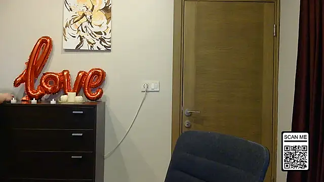 Wild Silk Desire online show from March 29, 5:02 pm