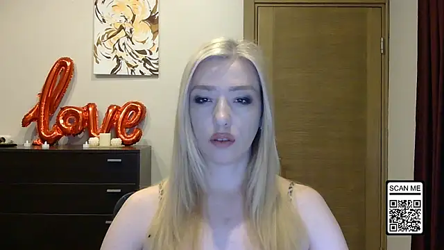 Wild Silk Desire online show from April 5, 4:59 pm