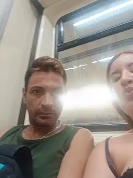 Snapshot of hotCOUPLEPETRA chatting on August 9, 5:23 am hotCOUPLEPETRA online show from August 9, 5:23 am