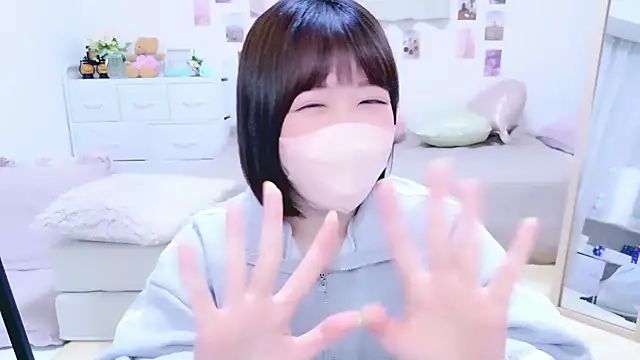  suika  online show from March 1, 12:07 pm