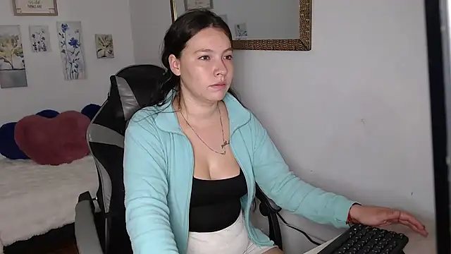 mariaana  222 online show from March 4, 3:34 am