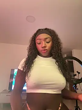 alissradiante1 online show from January 16, 1:31 am