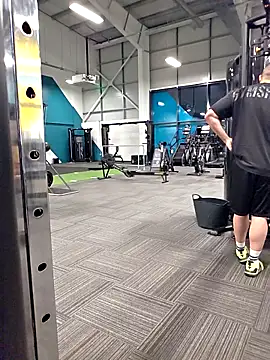 CloudyMuscleBeefy online show from March 21, 5:12 am