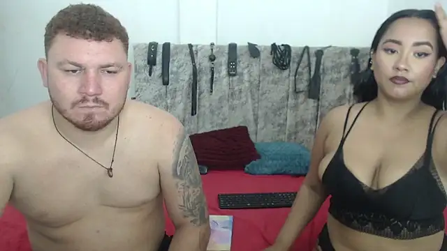 Snapshot of VelaAndEdwar chatting on December 1, 2:33 pm VelaAndEdwar online show from December 1, 2:33 pm