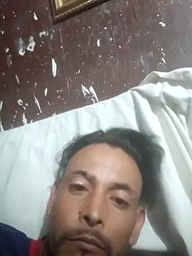 ConfidedAward online show from April 18, 12:20 pm