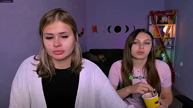 Snapshot of jeren_smile chatting on October 22, 7:13 pm jeren smile online show from October 22, 7:13 pm