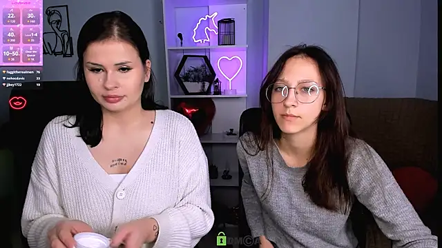 Snapshot of jeren_smile chatting on November 26, 8:21 pm jeren smile online show from November 26, 8:21 pm