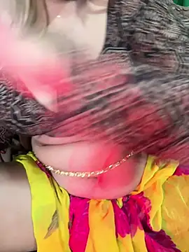 Snapshot of CANDY-3 chatting on February 10, 6:23 pm CANDY-3 online show from February 10, 6:23 pm