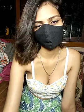 Isha Sax online show from September 22, 6:43 pm