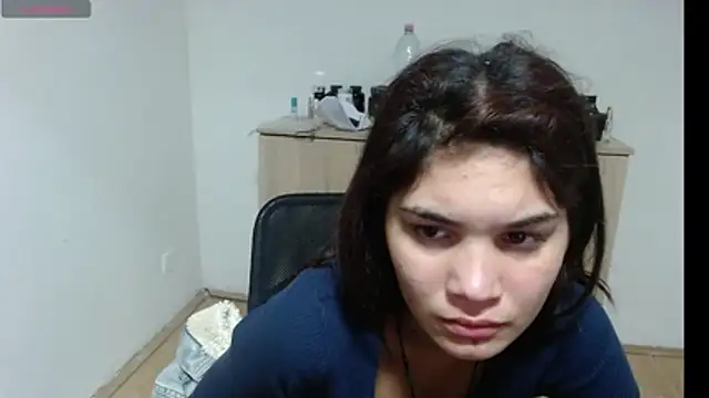 Snapshot of MalloryMyers chatting on November 6, 7:59 pm MalloryMyers online show from November 6, 7:59 pm