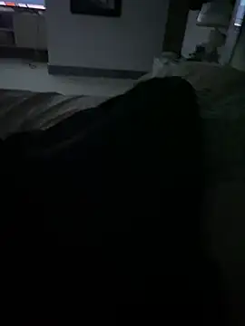 USUARIO-23 online show from April 12, 11:21 pm